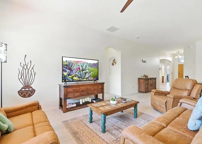Holiday home Desert Solace Retreat With Pool And